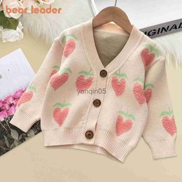 Pullover Bear Leader Girls Knitted Sweater Baby Girls Winter Fall Clothes Print Heart Patchwork Cardigan Warm Knit Sweater Cute Jacket HKD230719