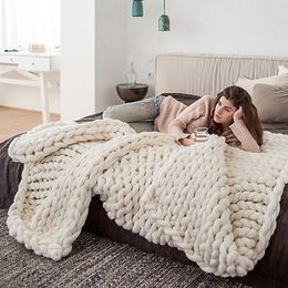 Blankets 6cm Chunky Knit Blanket Fashion Soft Warm Handmade Weaving Thick Yarn Blanket Winter Bed Sofa Sleeping Throw Blankets Home Decor 230718