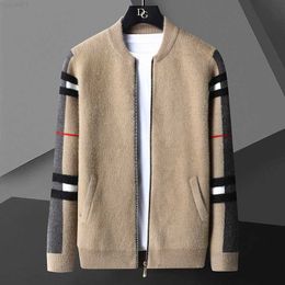 Men's Sweaters New Winter England Style Pocket Zipper Cardigan Men Fashion Brand Luxury Thick Warm Cardigans Sweater Spliced Color Knit Jacket L230719