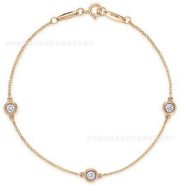 Fashion brand high-end feeling super flash three diamond bracelet female light luxury couple J8B6