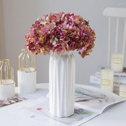 Decorative Flowers Autumn Silk Hydrangea Bouquet Artificial For Home Decoration DIY Wedding Party Garden Supplies Po Props Fake Plants