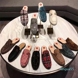 2023-Princetown Mules Leather slipper Round toe backless design slippers quilted hardware leather Woman mule luxury Slip on slippers