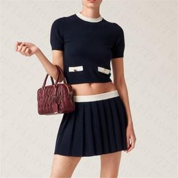 23ss Women Designer Two Piece Dress Sets Wool Knitwear Outfit Suits Letter Embroidery Girls Runway Brand Outwear Crew Neck Tee Crop Top T Shirt And Pleated Mini Skirts