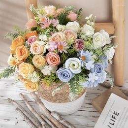 Decorative Flowers Artificial Rose Daisy Bouquet Fake Centrepieces For Tables Home Living Room Wedding Arrangemen Bride Holding