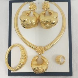 Wedding Jewellery Sets Dubai Gold Colour Jewellery Set For Women Indian Earring Necklace Nigeria Moroccan Bridal Accessorie Wedding Bracelet Party 230719