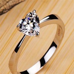 Fast Fine US GIA certificate 1 ct moissanite engagement rings for women 18K white gold moissanite heart shape gemsto195n