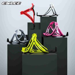 Water Bottles Cages Universal Double-Colour Bicycle Bottle Cage Lightweight Bike Water Bottle Holder Cycling Bottle Bracket for Mountain Road Bike HKD230719