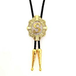 Bolo Ties Golden Initial Letter A to Z Buckles Bolo Tie for Men Handmade Novelty Necktie Western Cowboy Accessories Wedding Guest Gift HKD230719