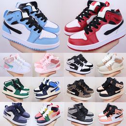 Kinder 1 1s Kleinkinder Schuhe Jungen Basketballschuh Kinder schwarz mittelschnecken Designer Blaue Trainer Baby Kid Jugend Säugling Sport Sportsportic