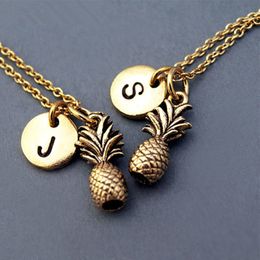 Pendant Necklaces A-Z 26 Initial Letters Pineapple Necklace Collar Gold Silver Colour fruit Jewellery Charms Friend Necklace Gifts wholesale 230718