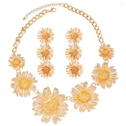 Necklace Earrings Set Women's Gold-plated Chrysanthemum Earring Party Jewellery