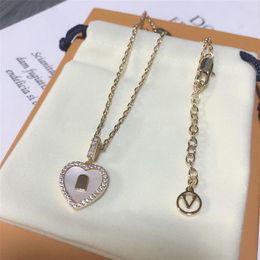 Letter Heart Rhinestone Pendant Necklaces Bling Stylish Women Men Jewellery Gift For Lover Chains Couples Charm Necklace295i