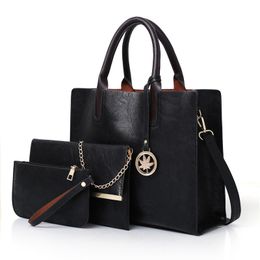 2023 New Edition Set of Three Nesting Bags - Retro Style, Large Capacity Handbag with Chain Strap, Simple and Fashionable, Extra Large, Envelope Bag, Delicate Leather