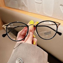 Sunglasses Round Eyeglasses Women Men Computer Anti Blue Light Glasses Frames Transparent Optical Fake Eyeglass Student Myopia Frame