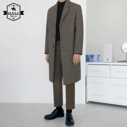 Men's Wool Blends Mid Length Version Plaid Woolen Coat Mens Loose Casual Fashion Korean Lapel Long Coat Solid Single Breasted Blazer Autumn HKD230718