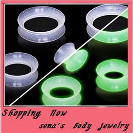 mix 4-16mm 160pcs Soft Silicone Clear Glow In Dark Ear Plugs Tunnels Unique Ear Plugs Piercings body jewelry280N