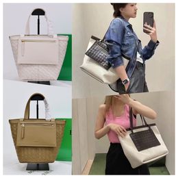 Designer bags Intrecciato Flip Flap tote for bag women Canvas leather Small Medium Knitting card holders soft Tote Fashion Shopping Satchels Shoulder bags