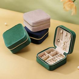 Jewelry Pouches 2023 Fashion Luxury Velvet Storage Box Small Portable Earrings Ring Necklace Organizer Display Case Gift