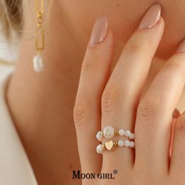 2Pcs/Lot Initial Ring for Women Gold Colour Heart Mother of Pearl Beads Elastic Ring Fashion Finger Jewellery MOON GIRL Design