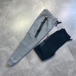 2021 Tech Fleece Sport Pants Space Cotton Trousers Men Tracksuit Bottoms Mens Joggers Tech Fleece Camo Running pants 2 Colors304u