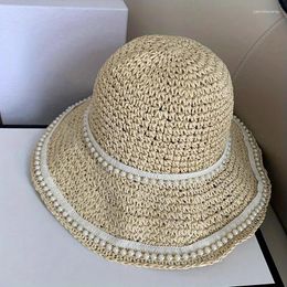 Berets Wide Brim Sunscreen Bucket Hat Hollow Crochet Breathable Straw Hats Faux Pearl Decor Travel Beach Cap