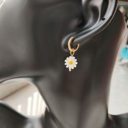 Dangle Earrings (20 Pair)10mm Mother Pearl Yellow Daisy Flower With 925 Silver Gold Plated Earring For Girl Quality