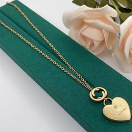 2022 Designer Necklace Set Earrings For Women Luxurys Designers Gold Necklace Heart Earring Fashion Jewerly Gift With Charm D22021221k