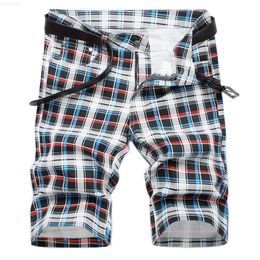 Men's Shorts Men Plaid Digital Print Shorts Summer Cheque Tartan Stretch Denim Breeches Fashion Slim Jeans L230719