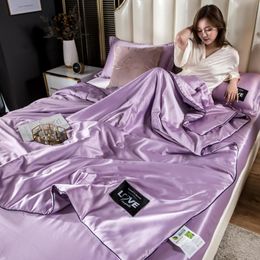 Bedding setsSet Naked Sleeping Cool Feeling Air Conditioning Quilt Pure Colour Queen King Size Blanket 230718