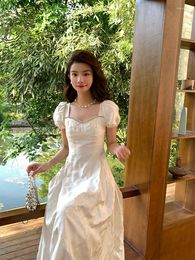 Casual Dresses French White Jacquard Dress Women's Summer Unique And Exquisite Temperament Beaded Square Neck Bubble Sleeve Skirt