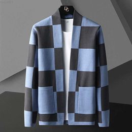 Men's Sweaters British Style Autumn New Knitted Cardigan Sweater Trend Brand Fashion Plaid Cardigan Coat Men Leisure Yellow Blue Mens Sweaters L230719