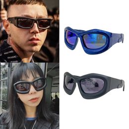 Original Designer Sunglasses for men and women mens Sunglasses man fashionable retro luxury brand eyeglass Fashion design women sunglasses with origin case and bag