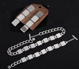 Designer Brand Silver Cuban Thick Chain Block Initial V Necklace Bracelet Earrings Banshee Head Portrait Jewelry Women Men Lovers birthday party Gifts XMS33H04