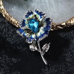 Brooches High-end Exquisite Crystal Floral Brooch Pin Fashion Creative Design Temperament Flower Badges Eye-catching Gift For Charm Lady
