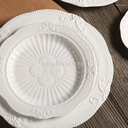 Plates European Style Aristocratic Gorgeous White Porcelain Plate Embossed Disc Western Dinner Dessert Cake