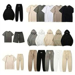 Designer Warm Hooded Hoodie Sweater Tracksuit Mens Womens Fashion Fashion Couple Summer Long Sleeve Streetwear Pullover Trousers CJG23071915