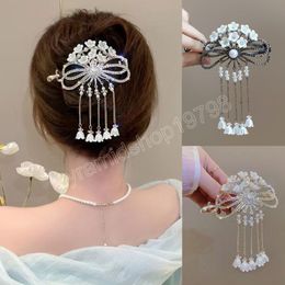 Hair Clip Hollow Out Bowknot Flower Hair Clips Women Crystal Flower Tassel Hair Claw Girls Barrette Hair Accessoires