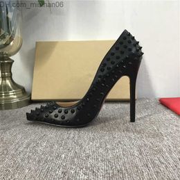 Dress Shoes Luxurys Designers 8 10 12cm Women High Heels Shoes Red and Bottom Nude Colour Rivets Leather Point Toe Pumps Rubber Wedding 688 Z230802