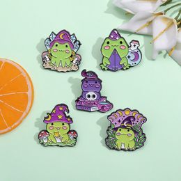 Brooches Pins for Women Cartoon Frog Letter 2023 New Witch Fashion Funny Badge for Dress Cloths Bags Decor Cute Enamel Metal Jewellery Wholesale