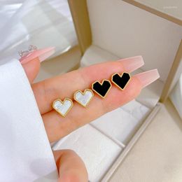 Stud Earrings European And American Fashion Shell Ear Retro Simple Heart Love Personalized Temperament Fantasy Gold Color Female