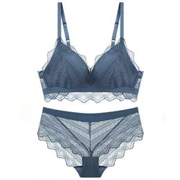 Bras Sets Lace Ultra Thin Triangle Cup Wireless Bra and Panties Set Deep V Lacy Underwear Girls Women Lingerie Set White Black Blue Purple 230719