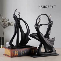 Resin Dancing Couple Statue European Sculpture Abstract Figurines Creative Crafts Wine Cabinet Home Decoration Ornaments D131 T200277k