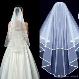 Cheap Short Wedding Veils Simple White Ivory Bridal Veil Elbow Length Bridal Veil With Comb290T