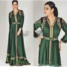 2019 Emerald Green Moroccan Caftan Long Sleeve Evening Dresses Custom Make Gold Embroidery Kaftan Dubai Abaya Arabic Evening Wear 343Q