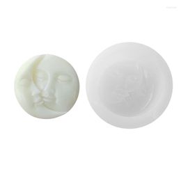 Baking Moulds Moon Face Cake Silicone Moulds Manual Desktop Decor Gypsum Epoxy Resin Aromath Mould For Home Decorations Drop