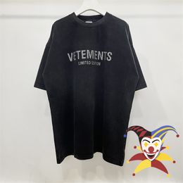 Mens TShirts Oversized Vintage Wash Old Flash Diamond VEEMENTS Limited Edition Tshirt Womens VTM 230720