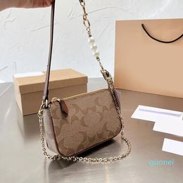 Designer -Half Moon Bag Flower Bag Lady Clutch Bags Leather Plain Embroidery Floral Letter Hardware Fashion Chains Wallet