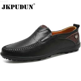 Dress Shoes Men Shoes Casual Luxury Brand 2019 Genuine Leather Italian Men Loafers Moccasins Slip on Mens Boat Shoes Black Plus Size 37-47 L230720