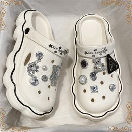 Sandals Women's Beach Slide Cute Cartoon Diamond Decorative Hole Shoes Anti slip Thick Shoes Women's Flat Garden DIY Slide 230719