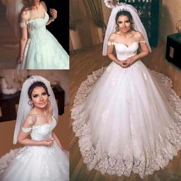 Elegant Off Shoulder Lace Wedding Dresses Saudi Arabia White Plus Size Ball Beads 2018 Custom Vestido de novia Formal Bridal Gown 2950
